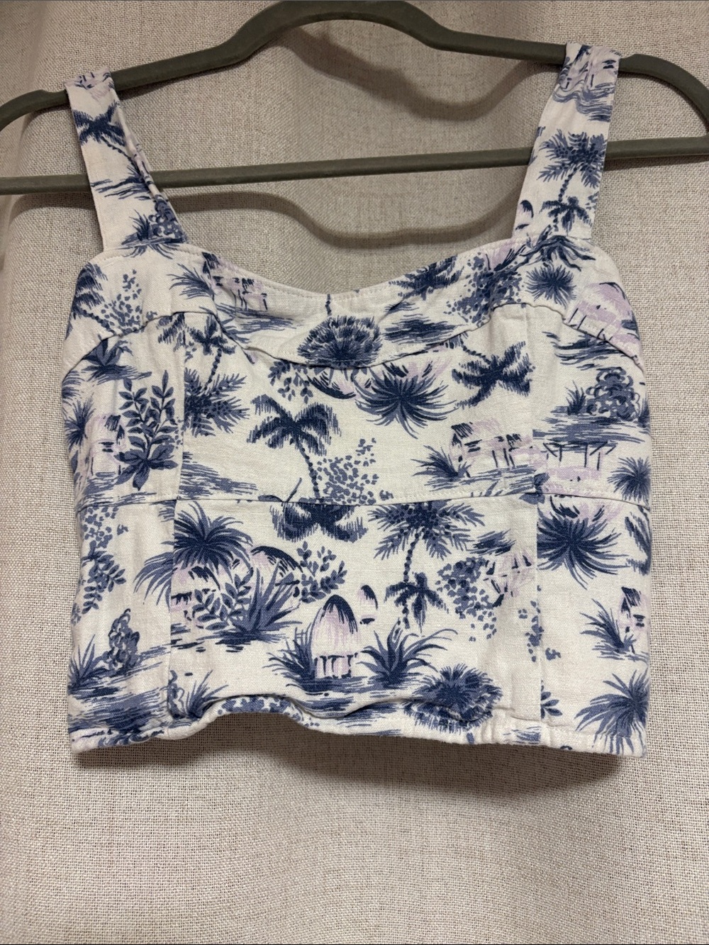 Abercrombie & Fitch White Crop Top with Blue Toile Motif